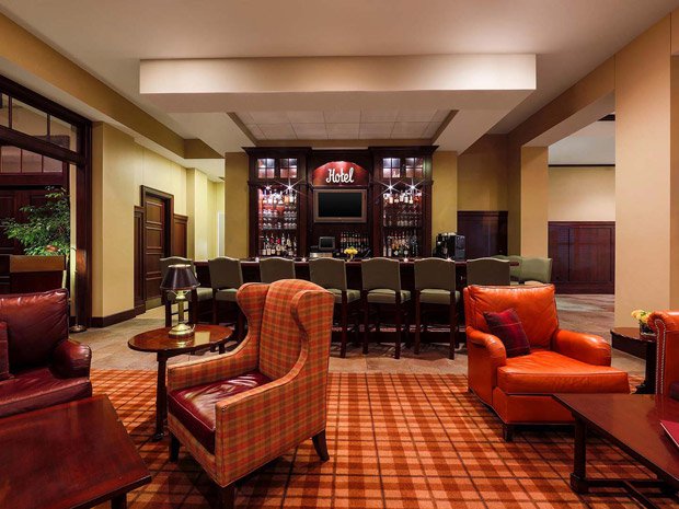 Sheraton Duluth Hotel – Lobby
